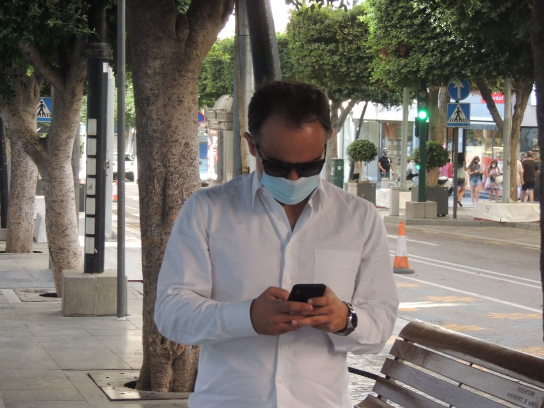 Joao tiene el mercado controlado. Joao tiene el mercado controlado.