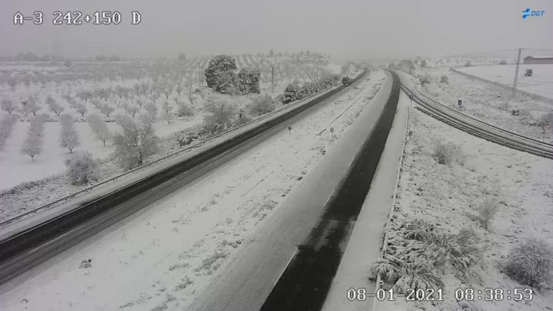 La A-3, a su paso por Minglanilla, este viernes por la mañana La A-3, a su paso por Minglanilla, este viernes por la mañana