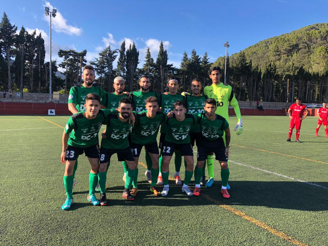 Alineación del Sant Jordi en un partido de esta temporada Alineación del Sant Jordi en un partido de esta temporada