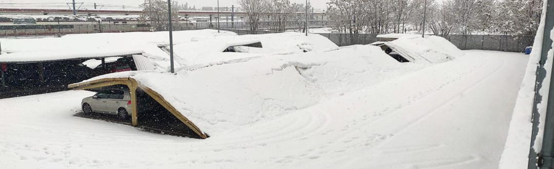 Aparcamiento de la Estación de tren de Toledo tampoco soporta el peso de la nieve Aparcamiento de la Estación de tren de Toledo tampoco soporta el peso de la nieve