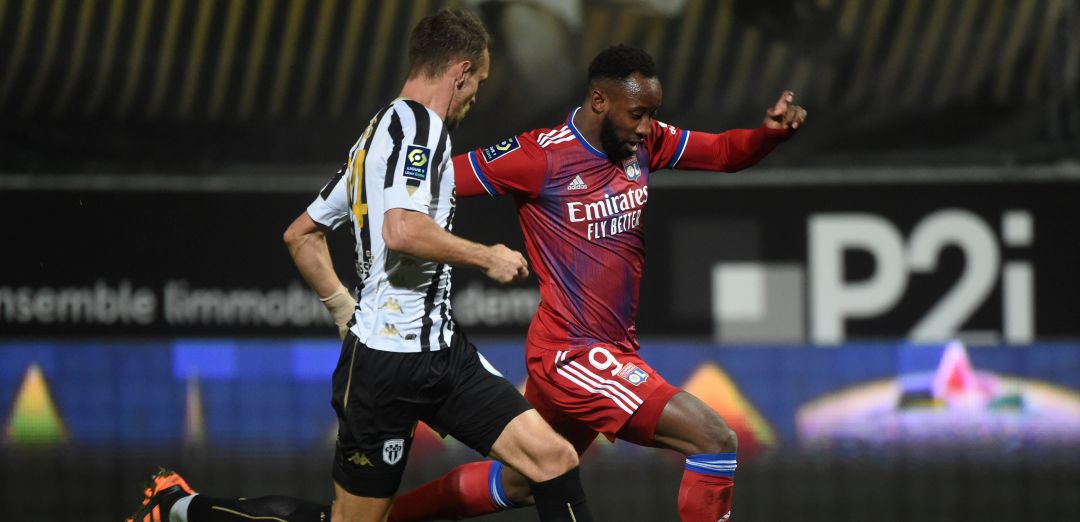Moussa Dembélé, durante un partido de la presente temporada con el Lyon Moussa Dembélé, durante un partido de la presente temporada con el Lyon