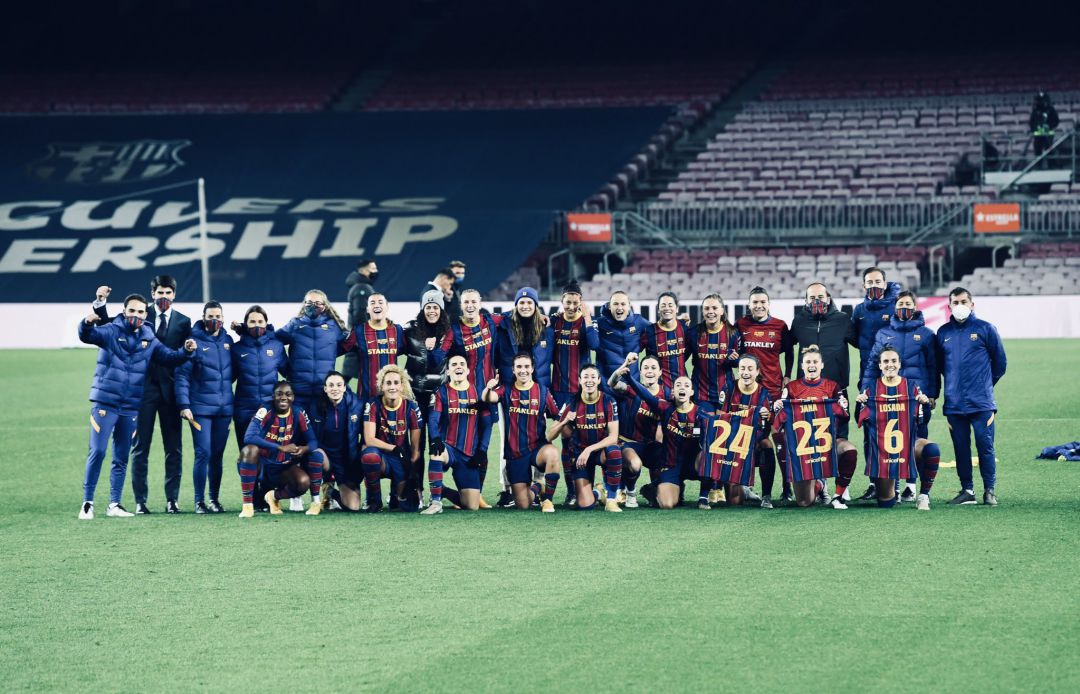La plantilla del FC Barcelona. La plantilla del FC Barcelona.