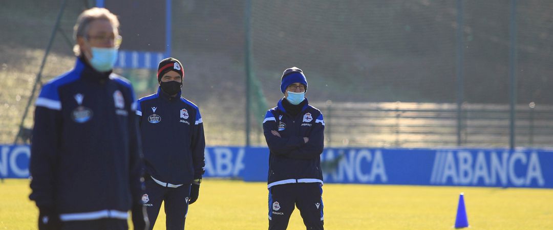 Fernando Vázquez, en su último entrenamiento Fernando Vázquez, en su último entrenamiento