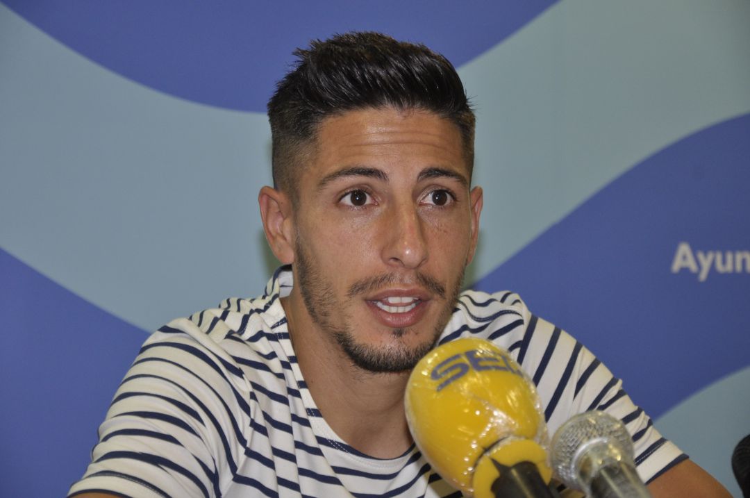 Javilillo durante una rueda de prensa en Chapín Javilillo durante una rueda de prensa en Chapín
