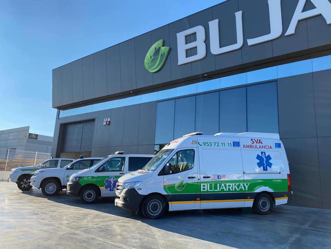Vehículos médicos especializados que la empresa cazorleña Bujarkay trasladará a Madrid Vehículos médicos especializados que la empresa cazorleña Bujarkay trasladará a Madrid