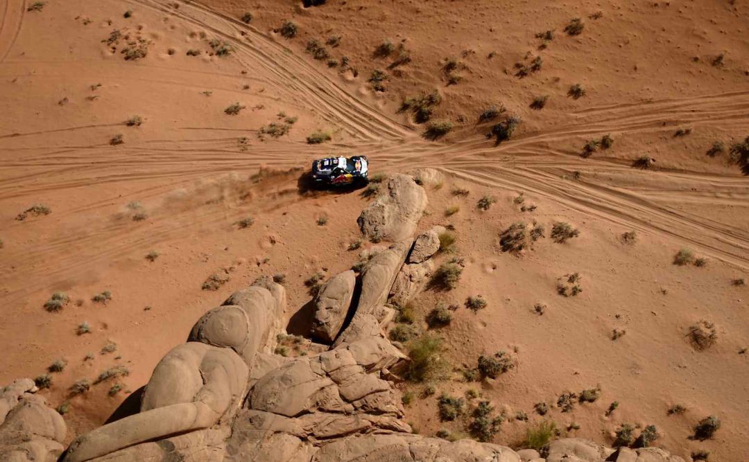 El piloto madrileño Carlos Sainz, en el Rally Dakar. El piloto madrileño Carlos Sainz, en el Rally Dakar.