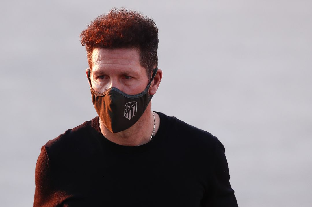 Simeone, antes del partido de Copa del Rey contra el Cornella. Simeone, antes del partido de Copa del Rey contra el Cornella.