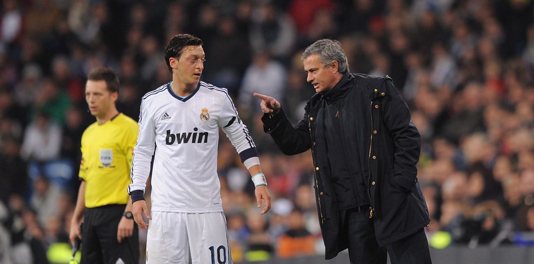 José Mourinho y Mesut Özil, durante la etapa de ambos en el Real Madrid José Mourinho y Mesut Özil, durante la etapa de ambos en el Real Madrid