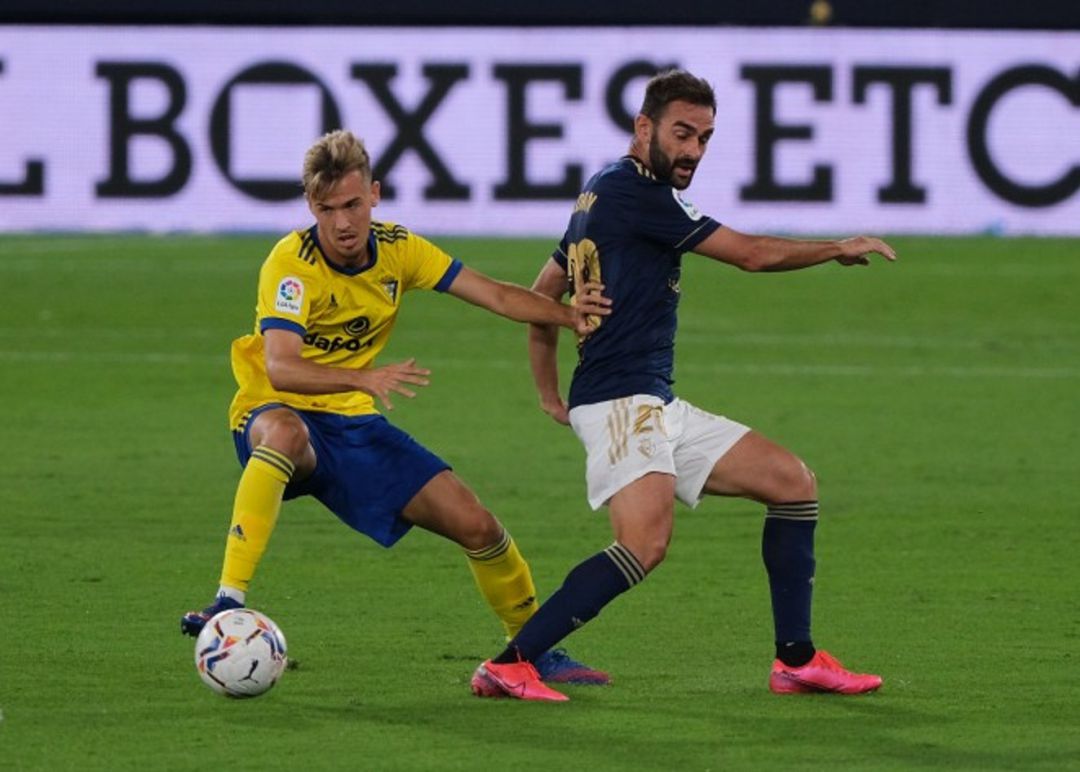El jugador llegará a la isla este miércoles para pasar reconocimiento médico El jugador llegará a la isla este miércoles para pasar reconocimiento médico