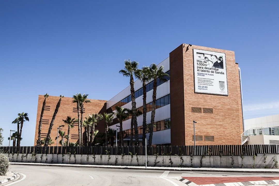 Acuerdo entre el British School y el Ayuntamiento de Gandia Acuerdo entre el British School y el Ayuntamiento de Gandia
