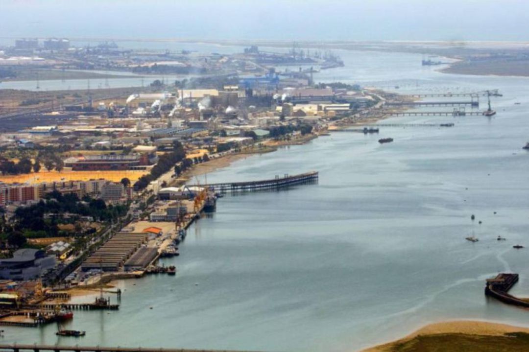 Vista aérea Puerto de Huelva Vista aérea Puerto de Huelva