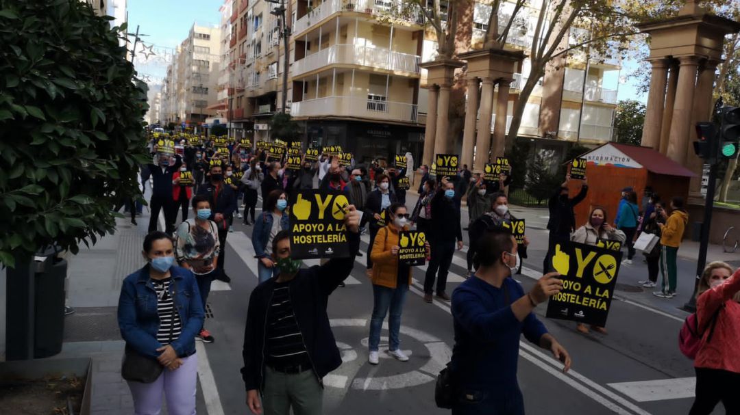 Imagen de archivo de una protesta de hosteleros de Lorca Imagen de archivo de una protesta de hosteleros de Lorca