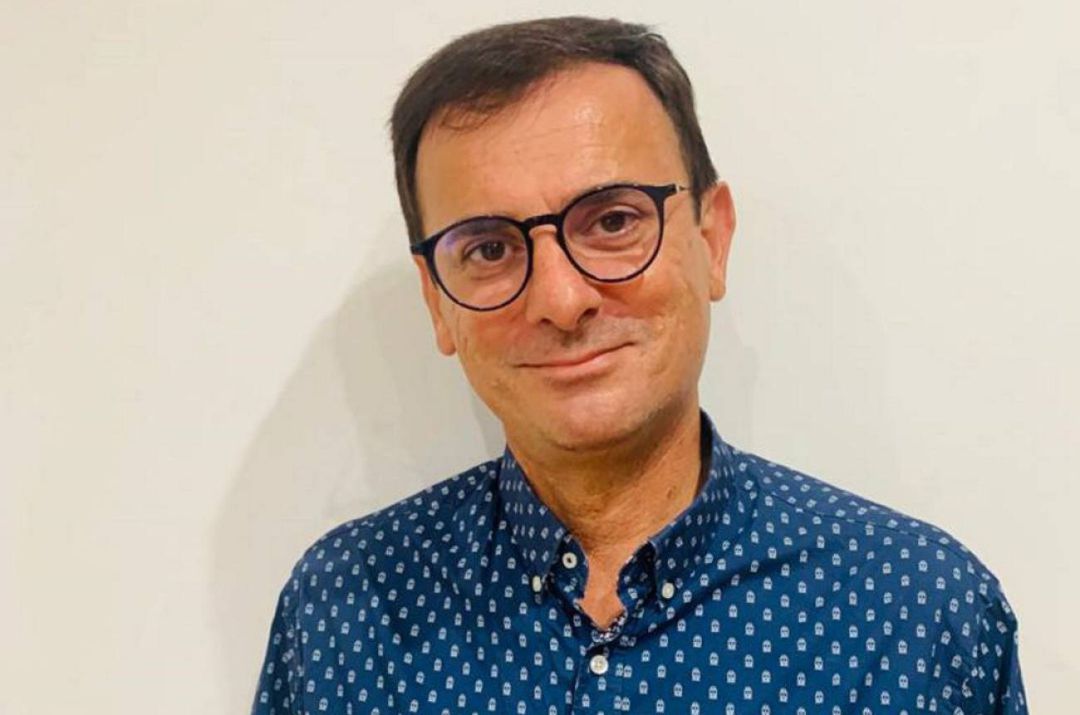 Emilio Ivars protagoniza los miércoles la columna de opinión del programa Hoy por hoy Murcia Emilio Ivars protagoniza los miércoles la columna de opinión del programa Hoy por hoy Murcia