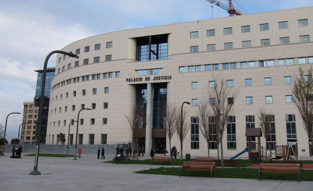 Palacio De Justicia De Pamplona. Palacio De Justicia De Pamplona.