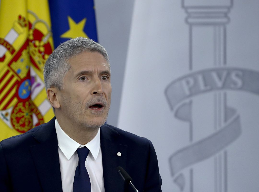 El titular de Interior, Fernando Grande Marlaska, durante la rueda de prensa posterior a la reunión semanal del Consejo de ministros El titular de Interior, Fernando Grande Marlaska, durante la rueda de prensa posterior a la reunión semanal del Consejo de ministros