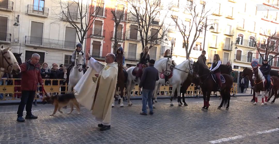 Un instante de la bendición de animales en Alcoy en enero de 2020. Un instante de la bendición de animales en Alcoy en enero de 2020.