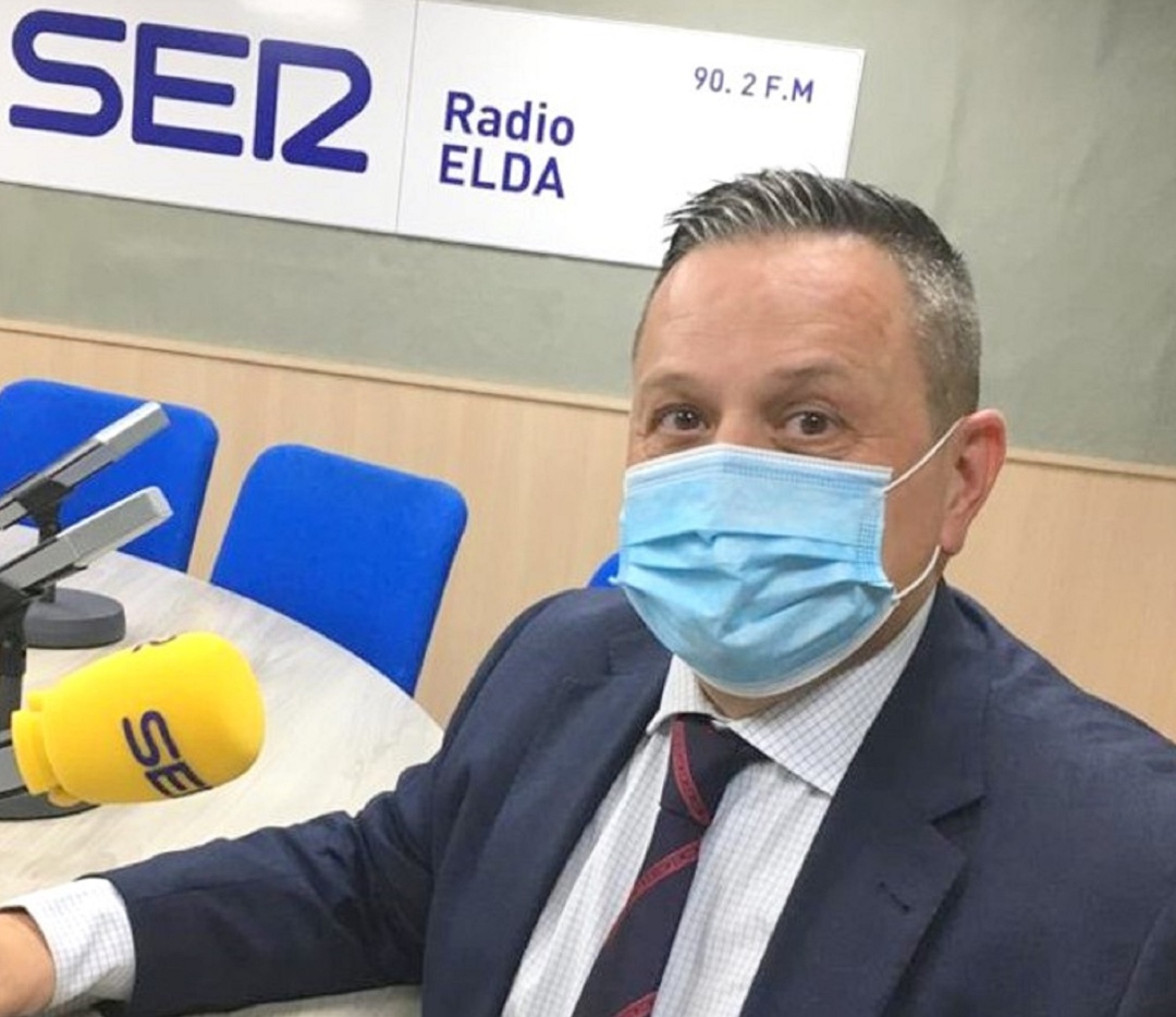Paco Sánchez, concejal de Ciudadanos en el estudio de Radio Elda SER Paco Sánchez, concejal de Ciudadanos en el estudio de Radio Elda SER