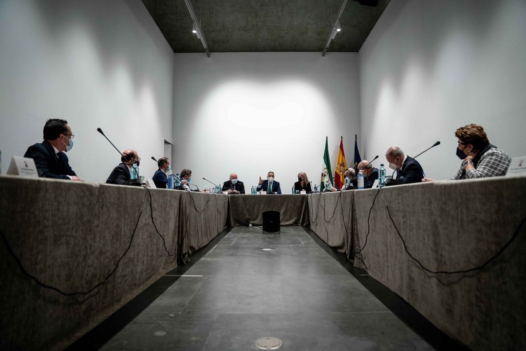 Reunión de este miércoles de la Junta con las cofradías andaluzas Reunión de este miércoles de la Junta con las cofradías andaluzas