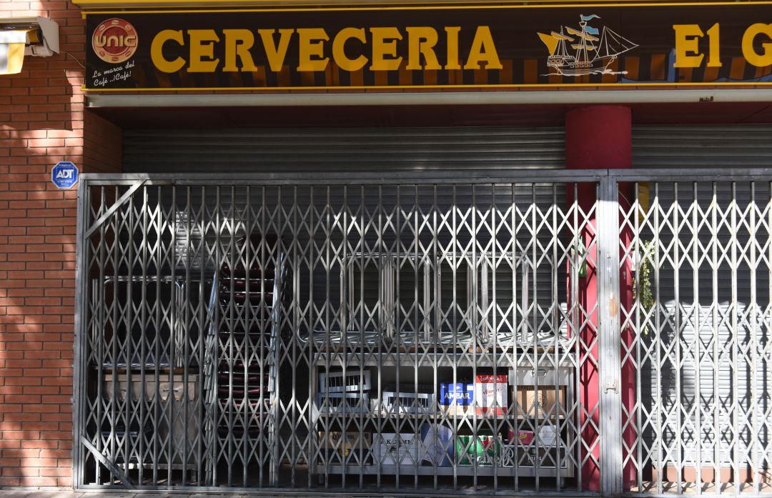 Los hosteleros murcianos continúan reivindicando la seguridad de sus establecimientos, en los que han invertido siguiendo las directrices de las autoridades sanitarias para ofrecer todas las garantías a sus clientes y empleados Los hosteleros murcianos continúan reivindicando la seguridad de sus establecimientos, en los que han invertido siguiendo las directrices de las autoridades sanitarias para ofrecer todas las garantías a sus clientes y empleados