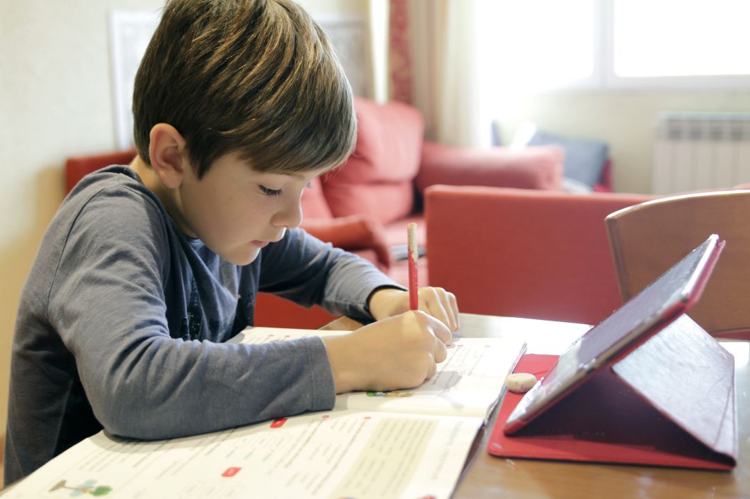 Asociaciones de padres piden dos semanas de clase online Asociaciones de padres piden dos semanas de clase online