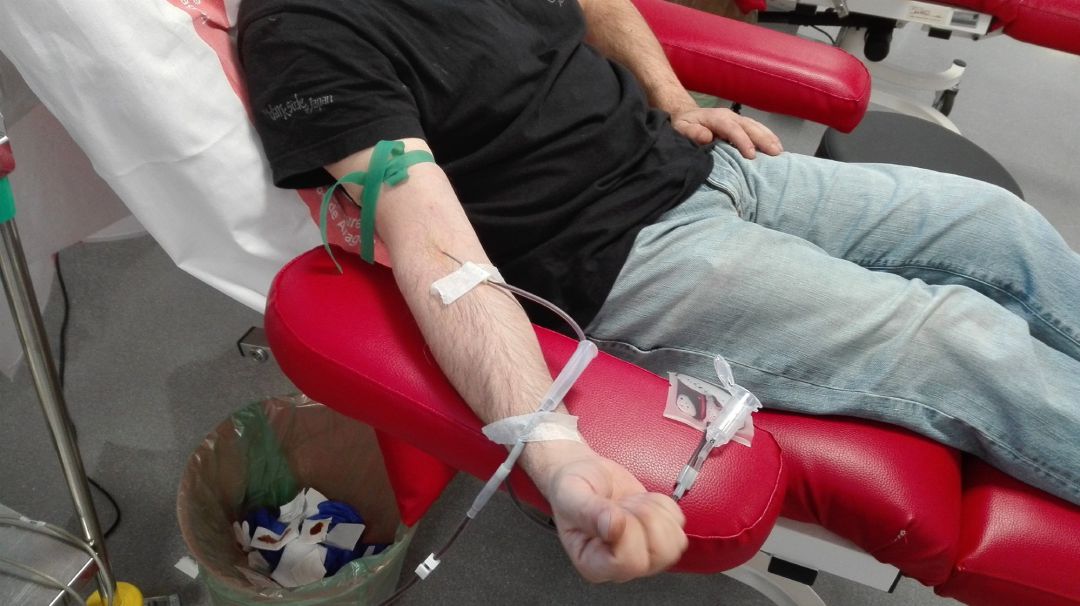 Un donante, en el Banco de Sangre y Tejidos. Un donante, en el Banco de Sangre y Tejidos.