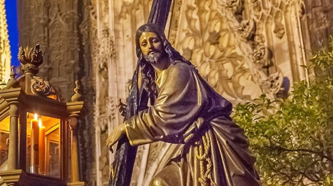 El Cristo de la Corona proetogonizará el Vía Crucis de las Hermandades del primer lunes de Cuaresma El Cristo de la Corona proetogonizará el Vía Crucis de las Hermandades del primer lunes de Cuaresma