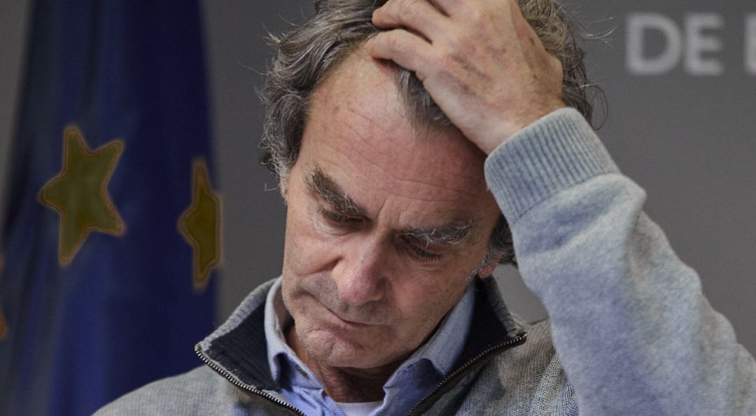 El director del Centro de Coordinación de Alertas y Emergencias Sanitarias (CCAES), Fernando Simón durante una rueda de prensa para informar sobre la evolución de la pandemia El director del Centro de Coordinación de Alertas y Emergencias Sanitarias (CCAES), Fernando Simón durante una rueda de prensa para informar sobre la evolución de la pandemia