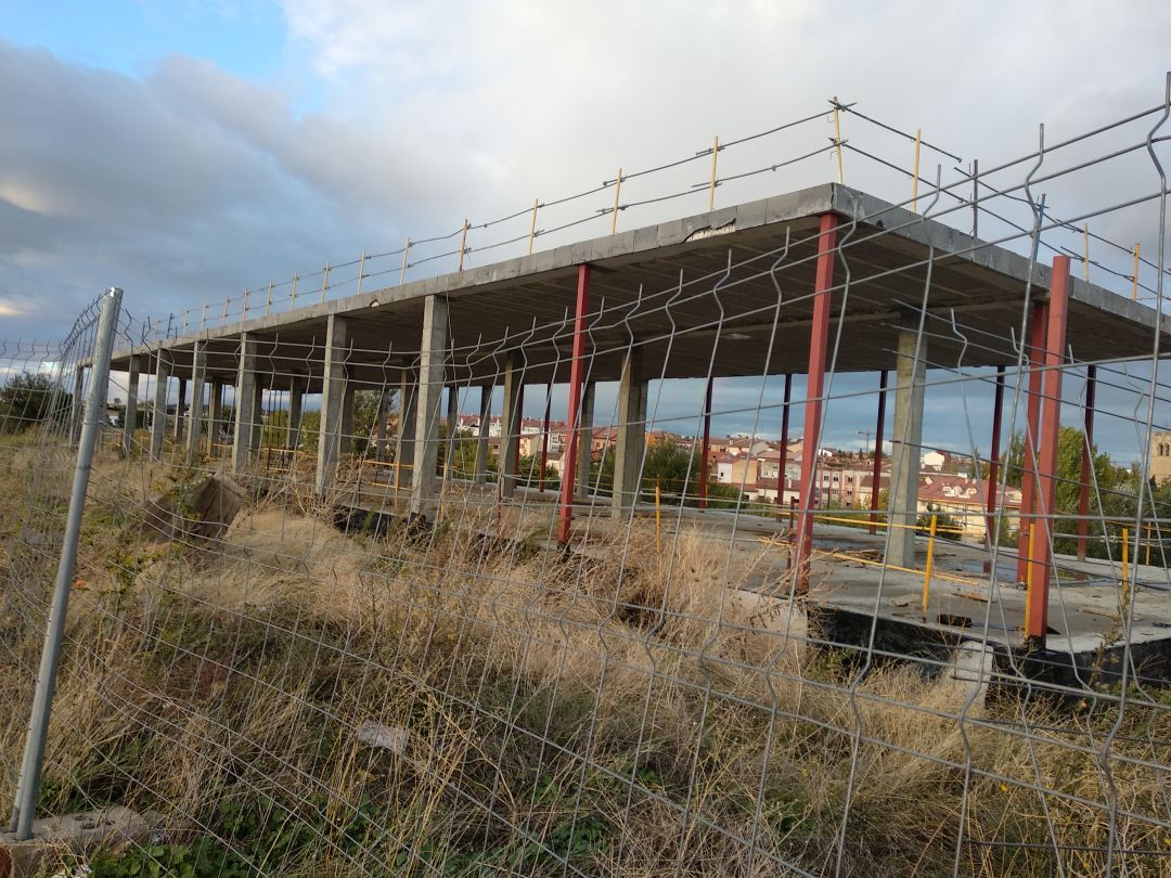 Las obras de la futura comisaría de la Policía Local se paralizaron hace más de un año Las obras de la futura comisaría de la Policía Local se paralizaron hace más de un año