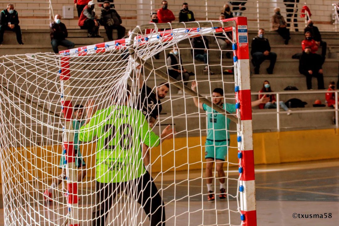 El partido del Bm. Elda - C.E.E. en Cartagena está en el aire El partido del Bm. Elda - C.E.E. en Cartagena está en el aire