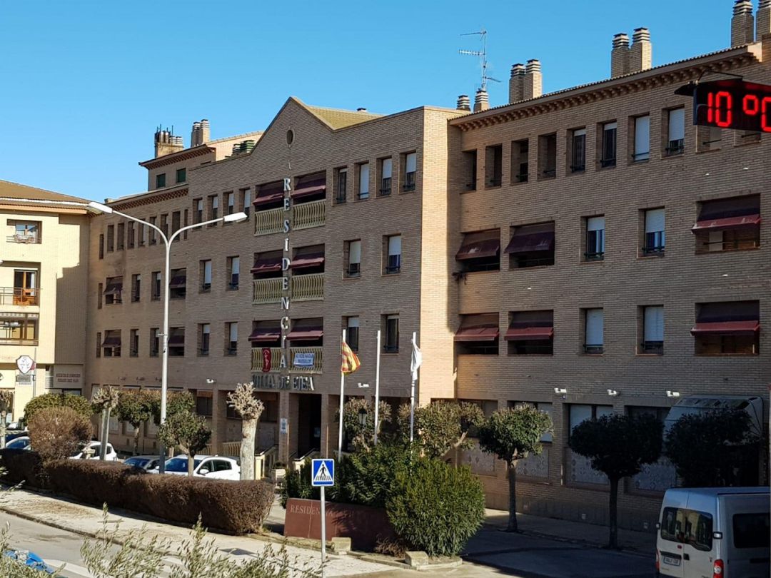 En la residencia 'Villa de Ejea' se ha detectado un brote de covid tras la administración de la primera dosis de Pfizer En la residencia 'Villa de Ejea' se ha detectado un brote de covid tras la administración de la primera dosis de Pfizer