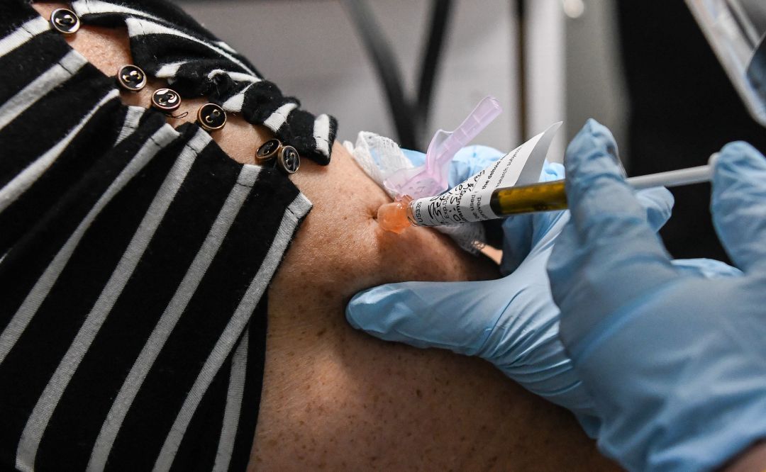 Canarias ya administra la vacuna de la farmacéutica Moderna Canarias ya administra la vacuna de la farmacéutica Moderna
