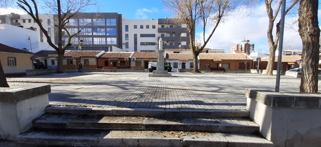 Plaza de la Pilarica que se va a rehabilitar en el barrio del Pilar Plaza de la Pilarica que se va a rehabilitar en el barrio del Pilar