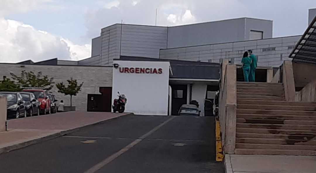 Entrada a urgencias del HGUCR Entrada a urgencias del HGUCR
