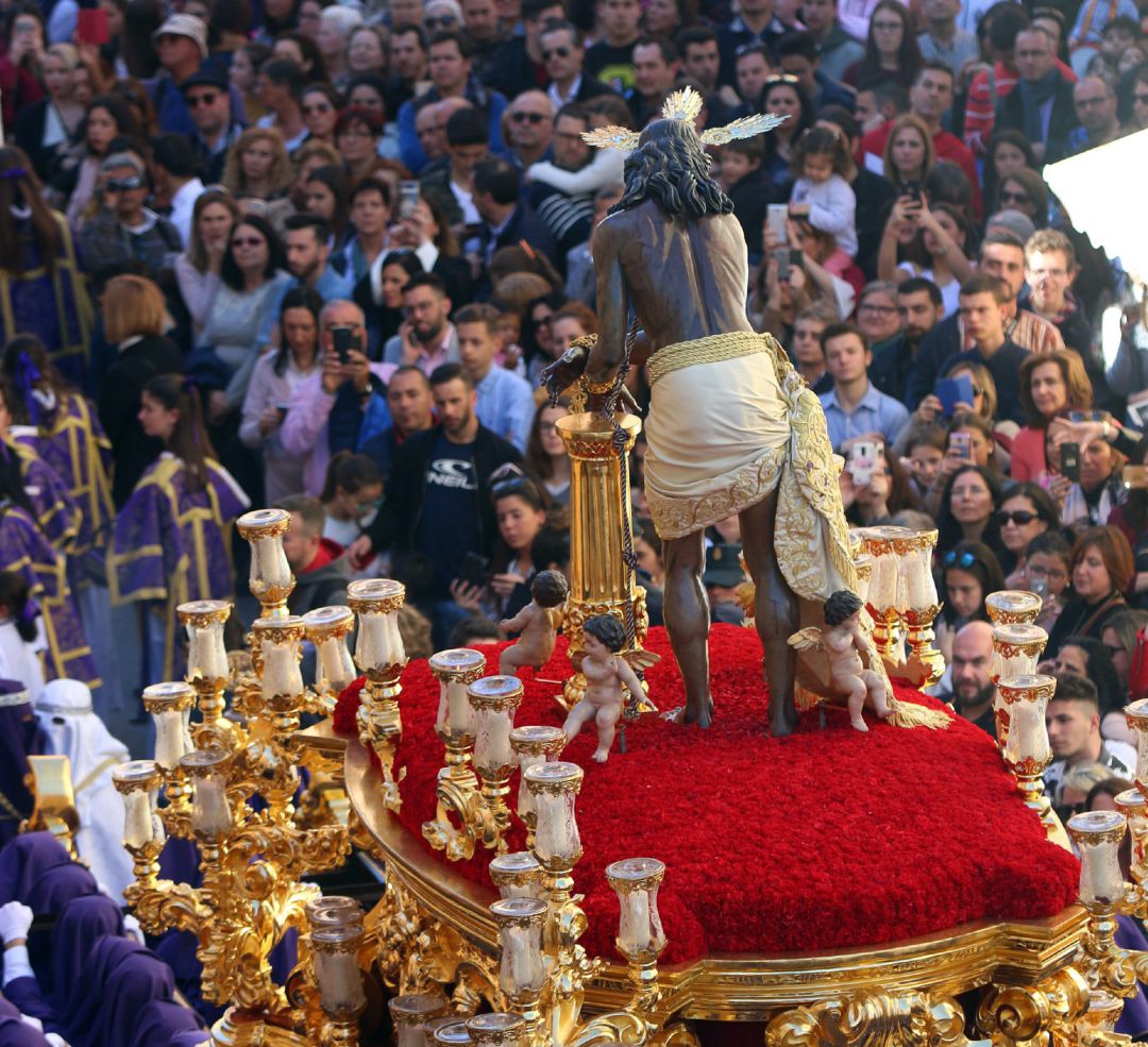 Procesión trono Cristo de los Gitanos Málaga Semana Santa Procesión trono Cristo de los Gitanos Málaga Semana Santa