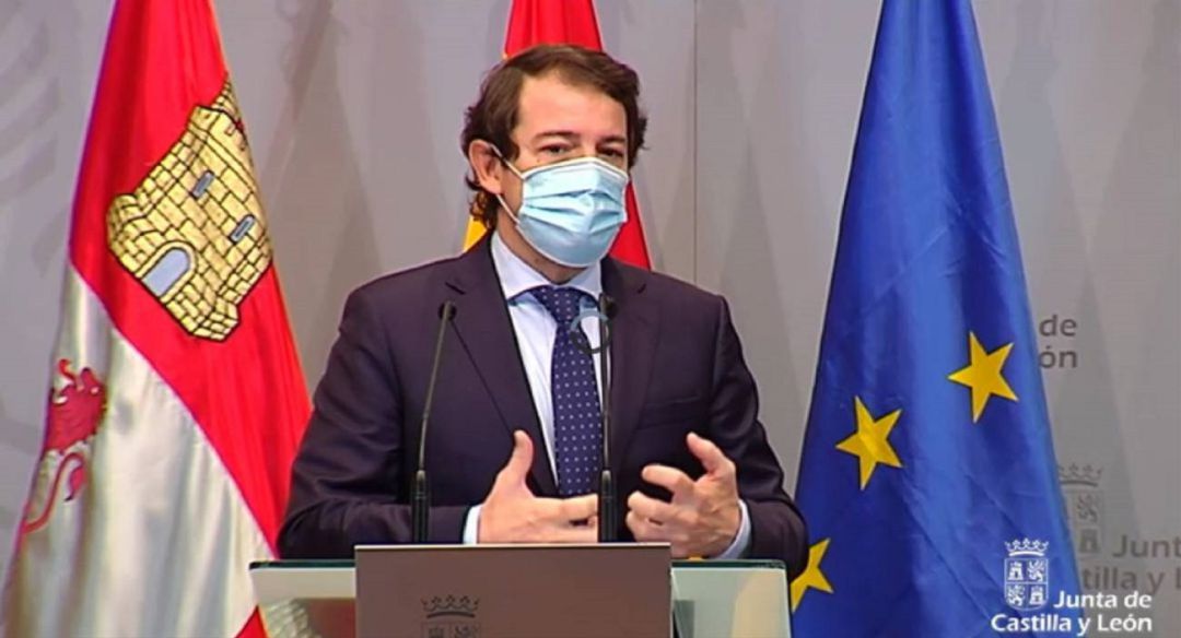 Los nuevos acuerdos conrestricciones para atajar la pandemia han sido firmados por el prsidente de la Junta Alfonso Fernández Mañueco Los nuevos acuerdos conrestricciones para atajar la pandemia han sido firmados por el prsidente de la Junta Alfonso Fernández Mañueco