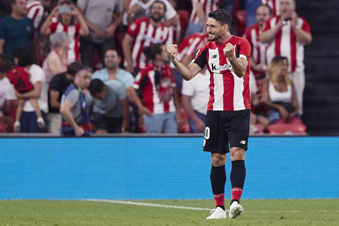 Aritz Aduriz celebra un gol en San Mamés Aritz Aduriz celebra un gol en San Mamés