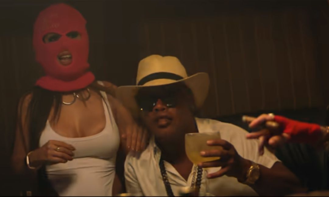 Ronaldinho en el videoclip Ronaldinho en el videoclip