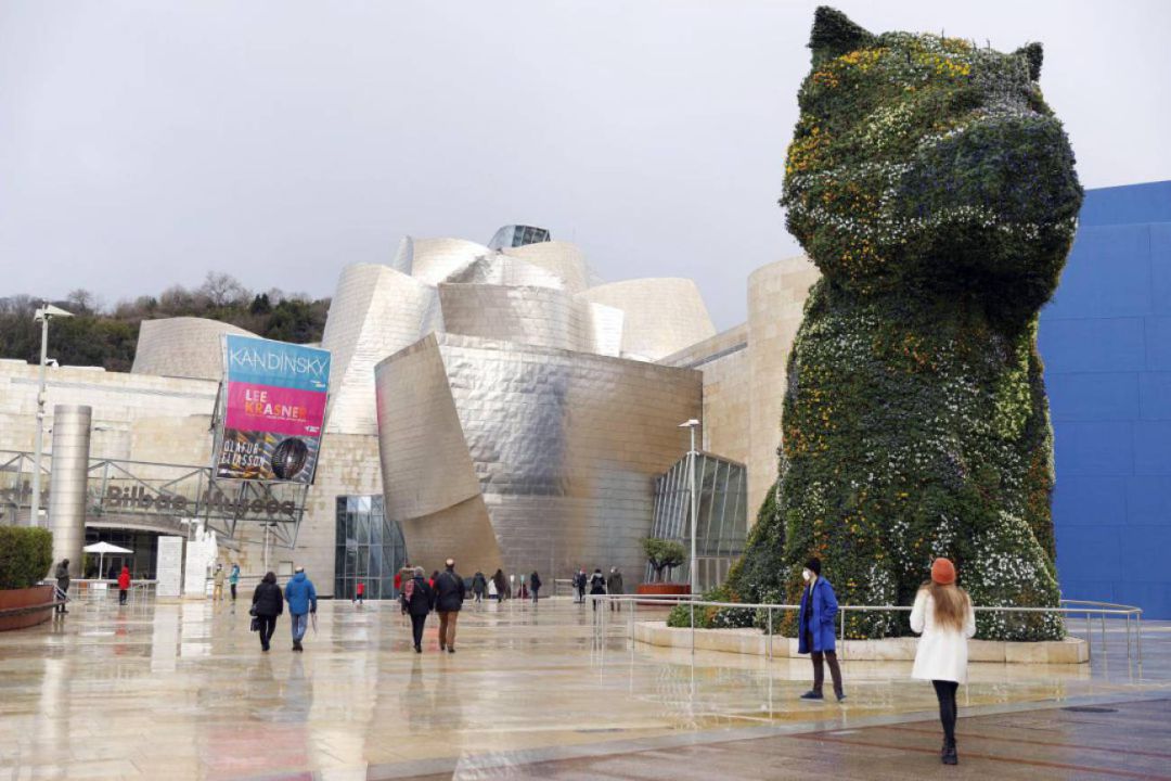 La programación cuenta con 8 exposiciones donde destaca el papel protagonista de las mujeres artistas La programación cuenta con 8 exposiciones donde destaca el papel protagonista de las mujeres artistas