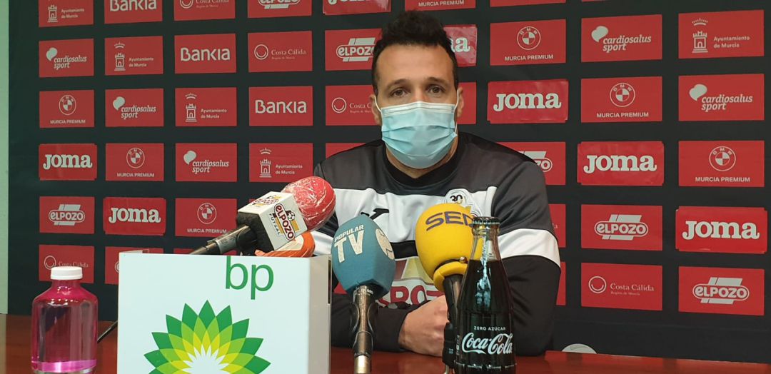 Diego Giustozzi en la sala de prensa del Palacio Diego Giustozzi en la sala de prensa del Palacio