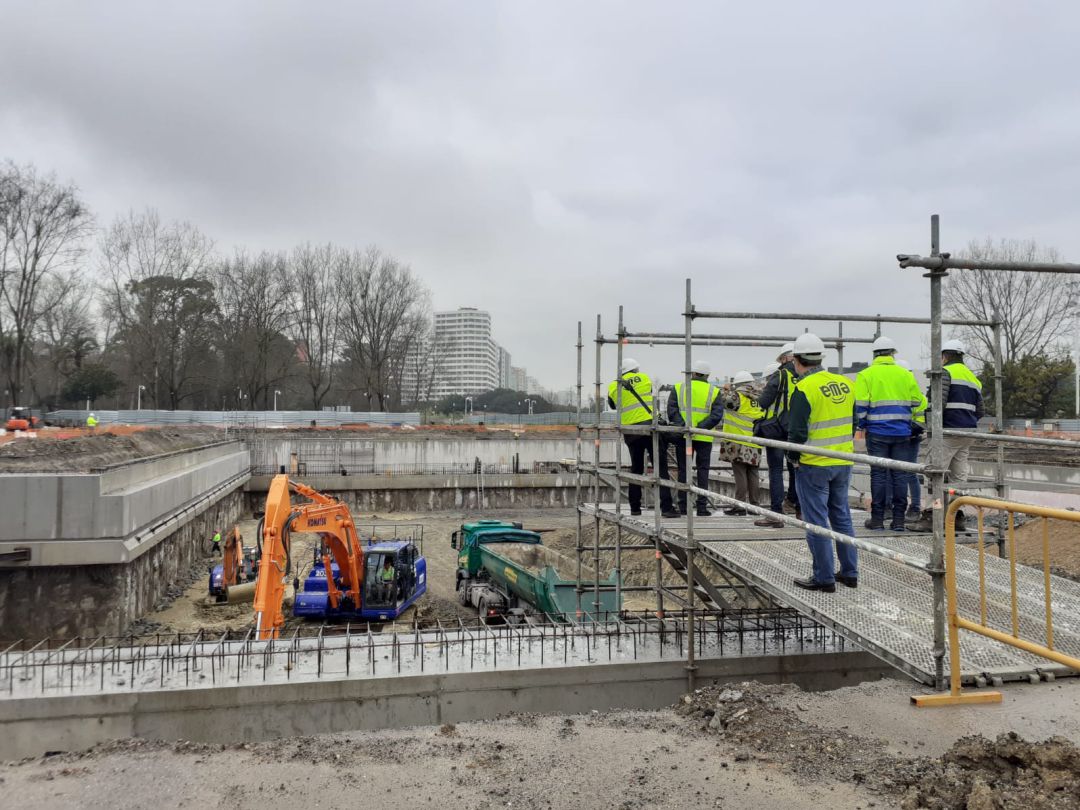 Obras del pozo de tormentas de Hermanos Castro Obras del pozo de tormentas de Hermanos Castro