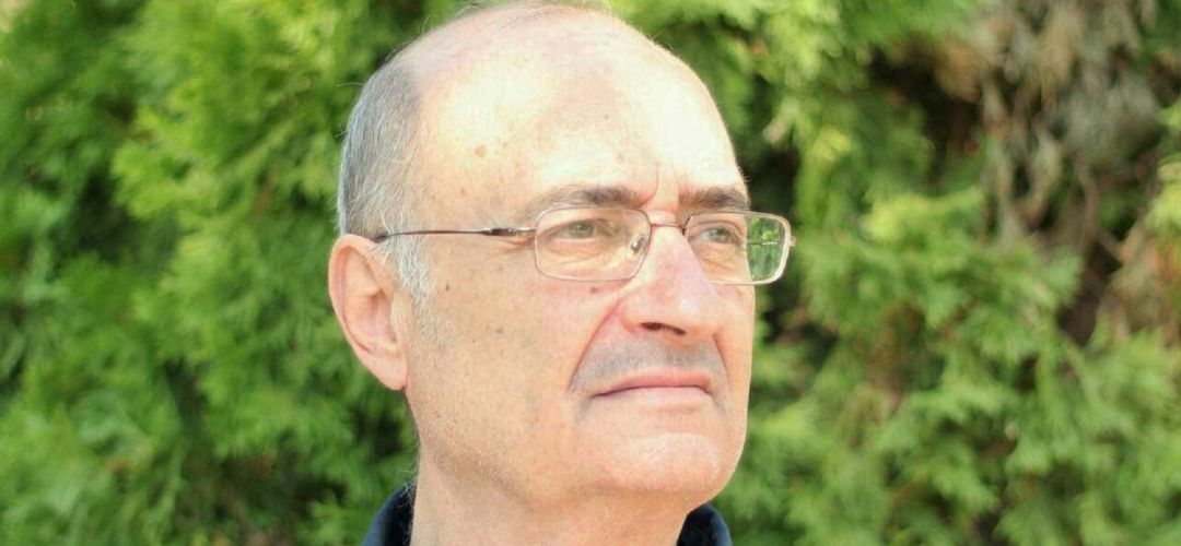 Manolo Romero es una de las figuras centrales de la cultura poética en España Manolo Romero es una de las figuras centrales de la cultura poética en España