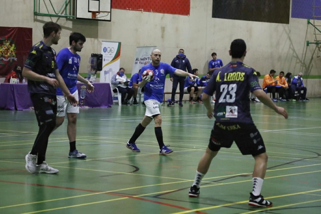 El ABANCA Ademar vencía al Atlético Valladolid (28-32) El ABANCA Ademar vencía al Atlético Valladolid (28-32)