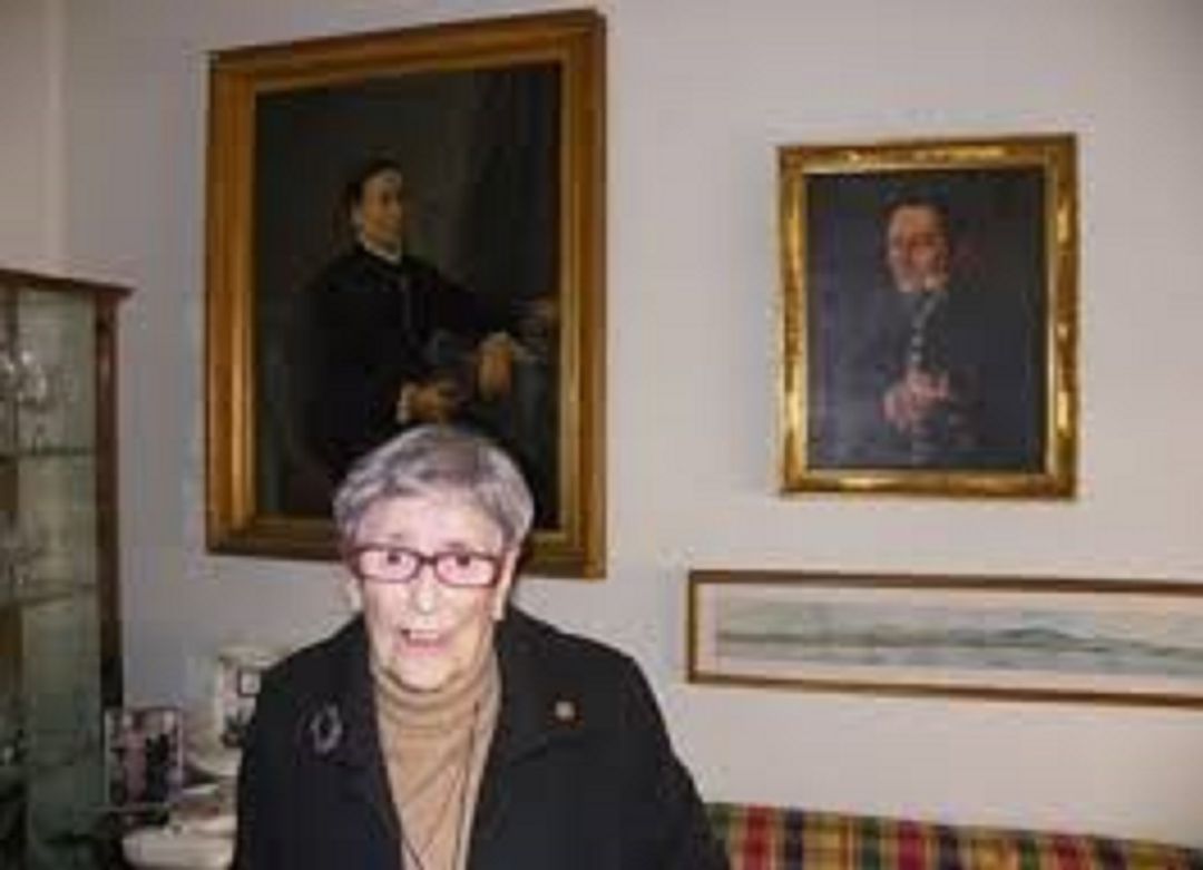 Carmen González Echegaray. Carmen González Echegaray.