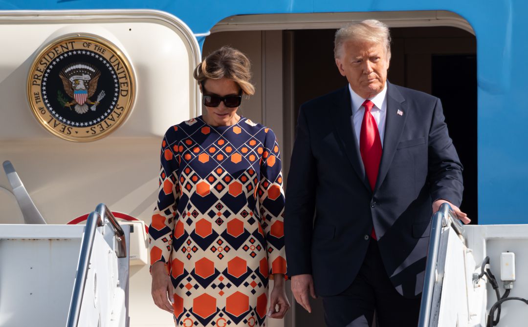 Donald Trump y Melania a su llegada a Florida. Donald Trump y Melania a su llegada a Florida.