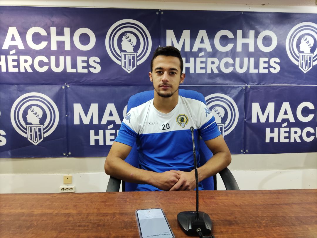 Javi Pérez, en la sala de prensa del Rico Pérez Javi Pérez, en la sala de prensa del Rico Pérez