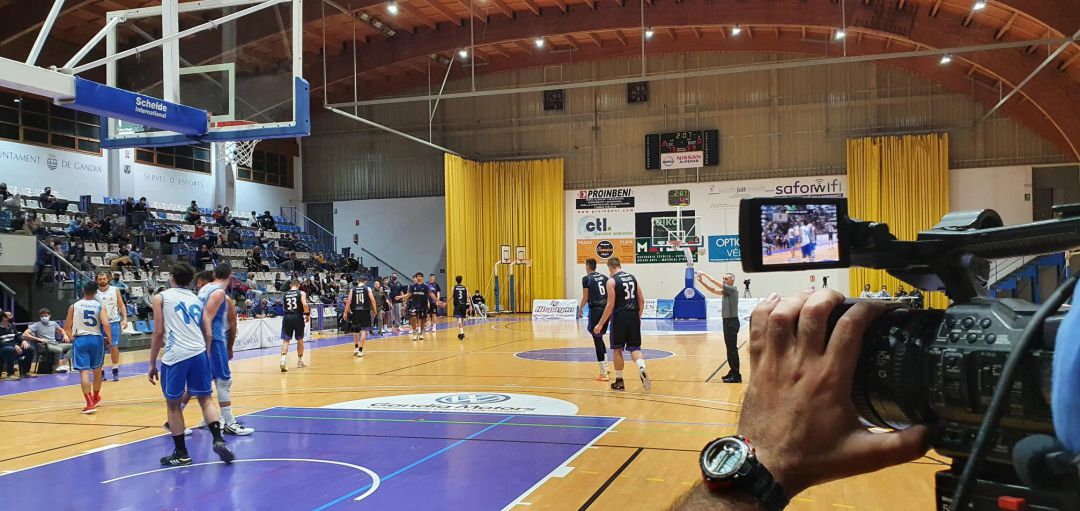 Un partido del UpB Gandia ante las cámaras de Telesafor Un partido del UpB Gandia ante las cámaras de Telesafor