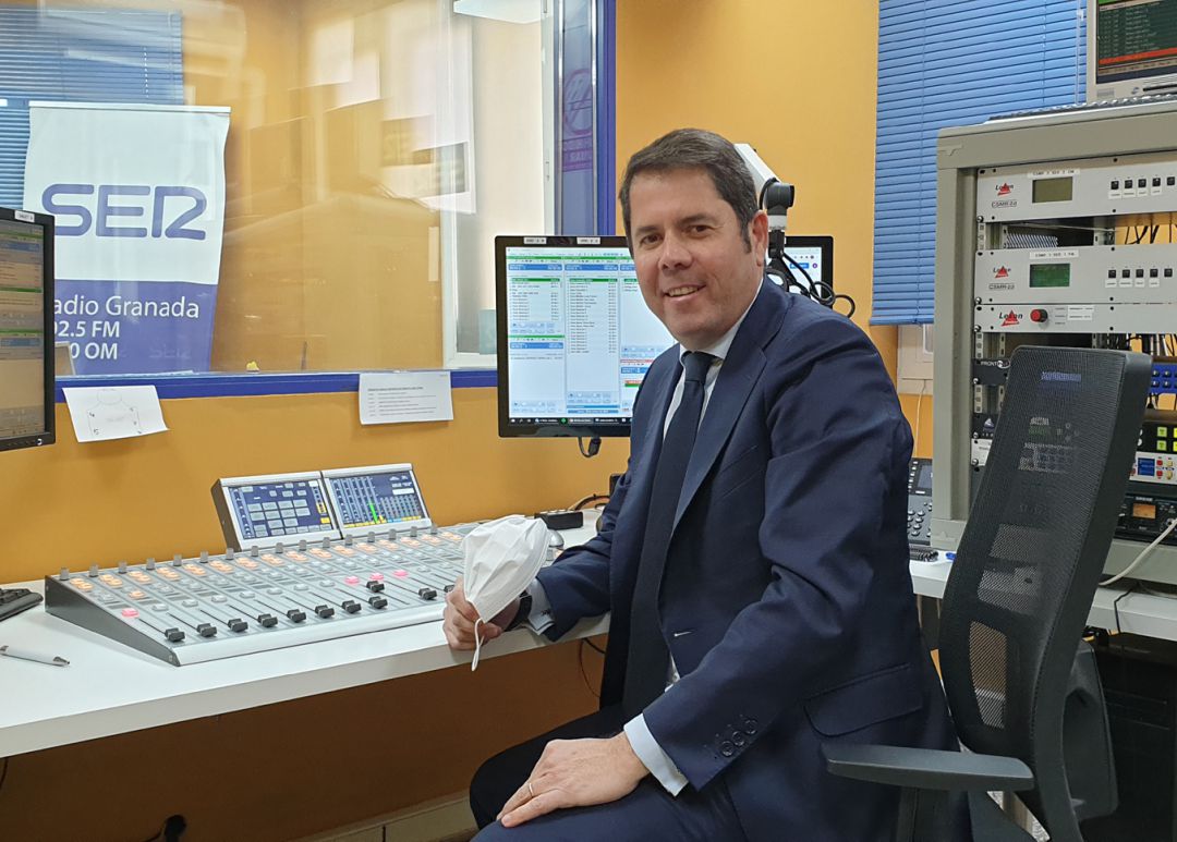 El empresario Gerardo Cuerva en los estudios de Radio Granada-SER El empresario Gerardo Cuerva en los estudios de Radio Granada-SER