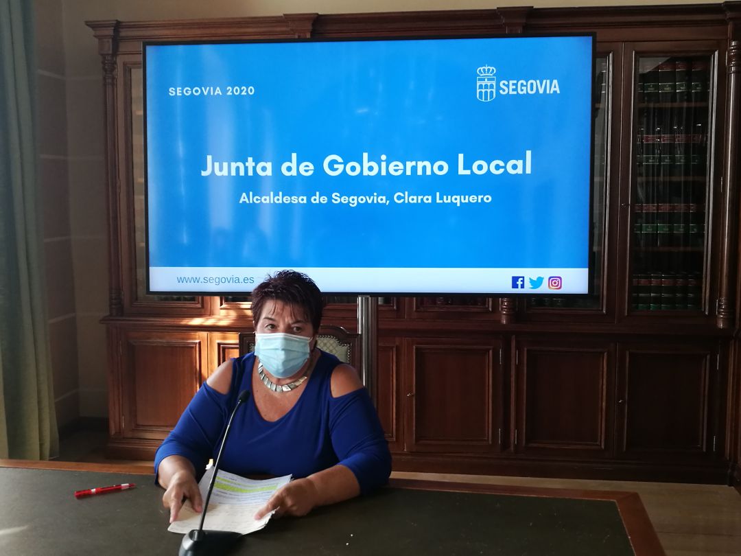 Clara Luquero, alcaldesa de Segovia, en rueda de prensa. Foto Archivo Clara Luquero, alcaldesa de Segovia, en rueda de prensa. Foto Archivo