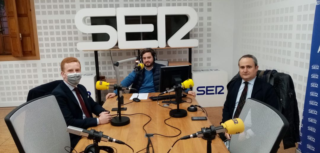 De izquierda a derecha, Jesús Bayort, José Manuel Peña y Álvaro Rodríguez del Moral De izquierda a derecha, Jesús Bayort, José Manuel Peña y Álvaro Rodríguez del Moral