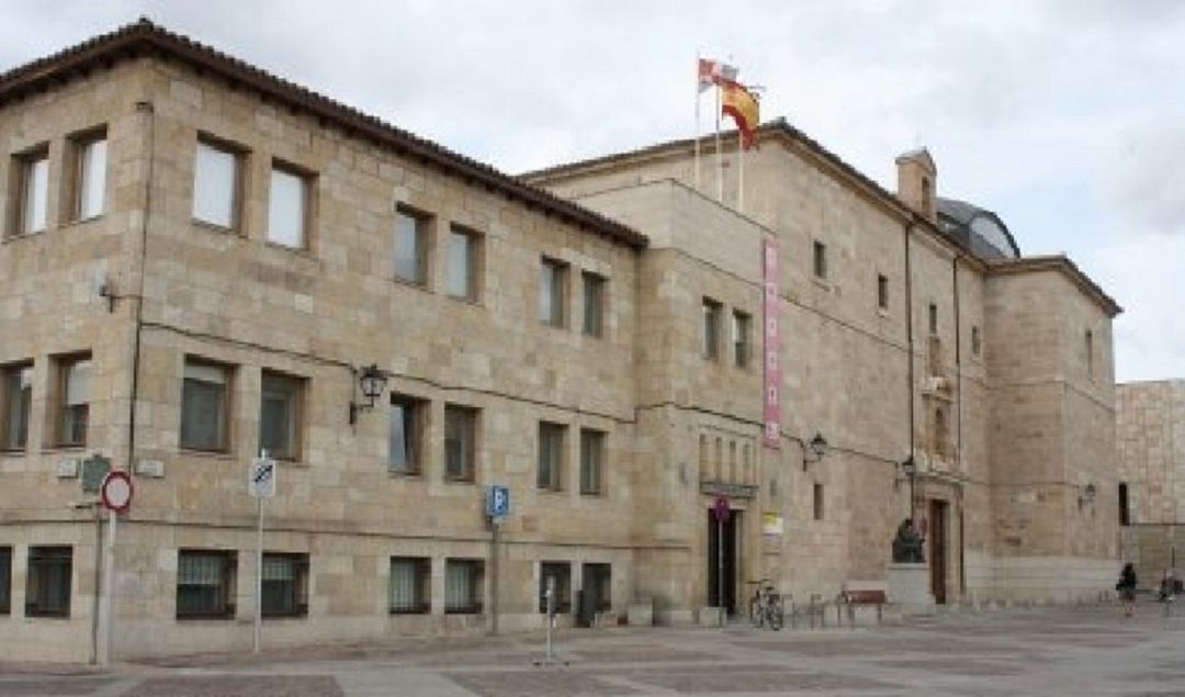 Biblioteca pública que será cerrada Biblioteca pública que será cerrada